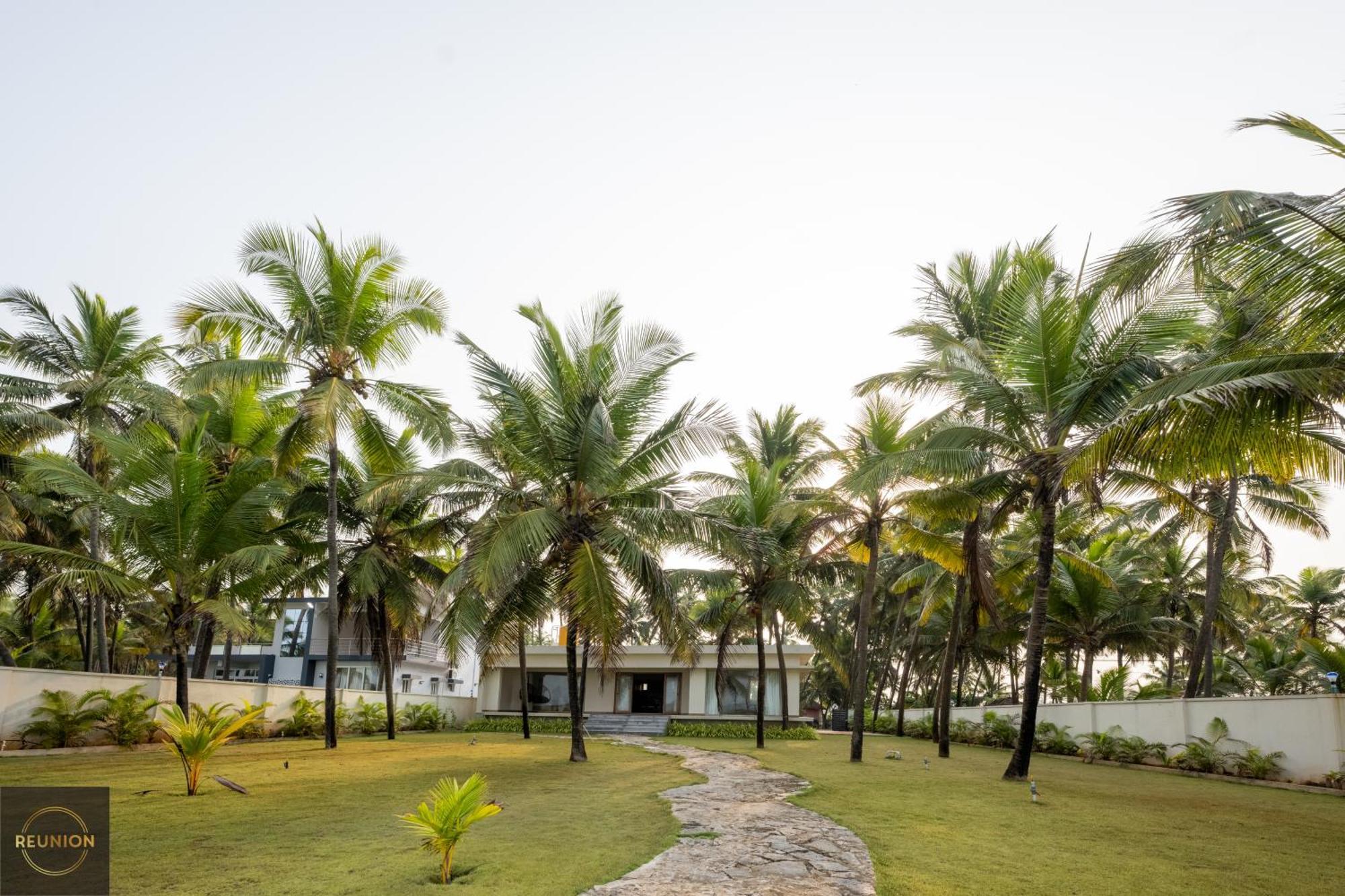 Reunion Ocean Elite - Beach House Udupi Exterior photo