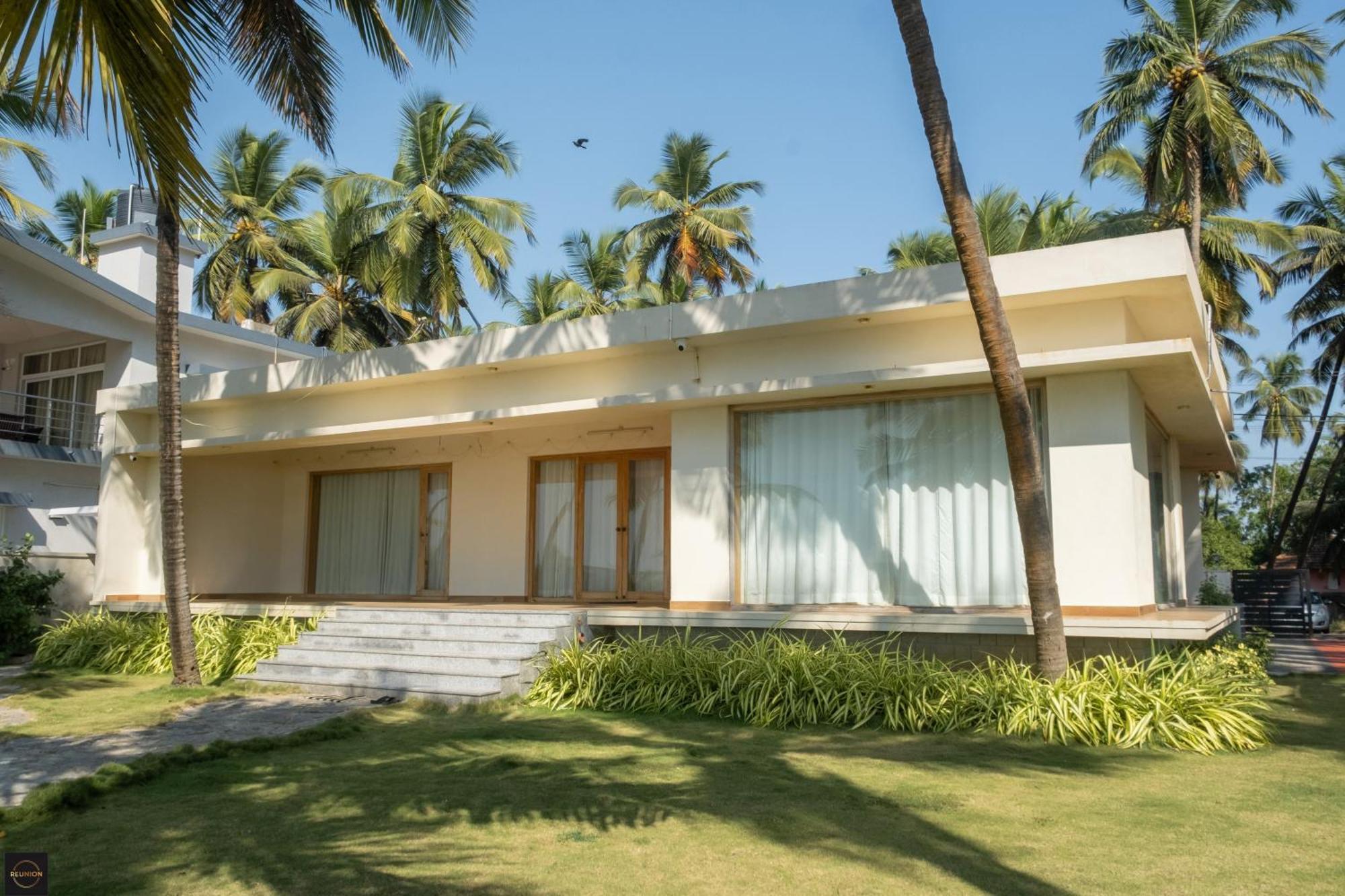 Reunion Ocean Elite - Beach House Udupi Exterior photo